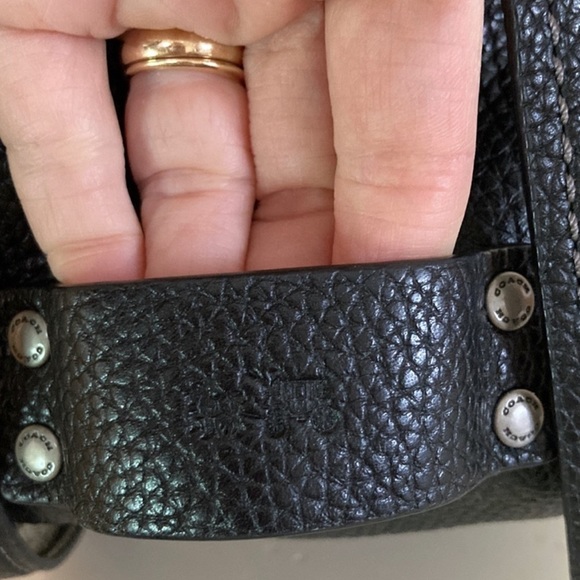 🔥 RARE Coach Tatum Play 30 Tall Leather Tote - Picture 3 of 13